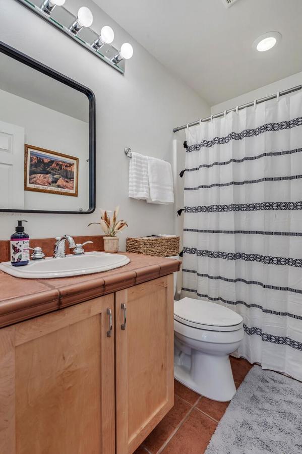 Cozy Home With Sauna In Glenwood Springs Bagian luar foto